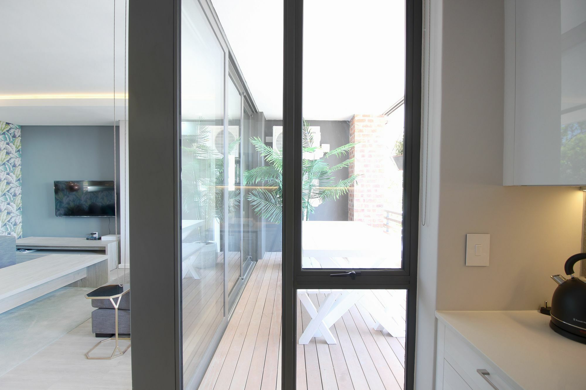 Chelseaonmain 206 Cape Town